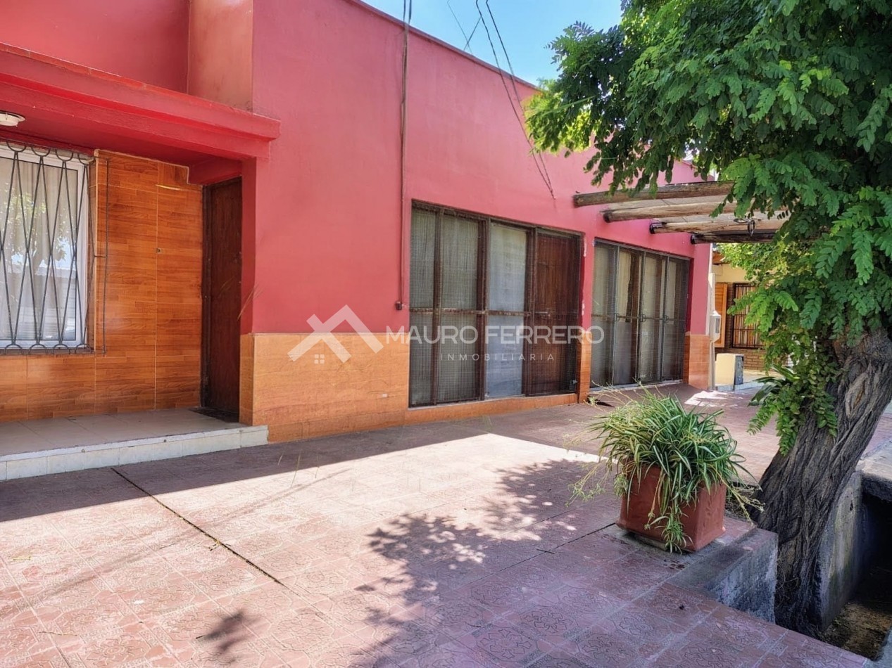  CASA CON LOCAL COMERCIAL - EXCELENTE UBICACION EN GENERAL ALVEAR