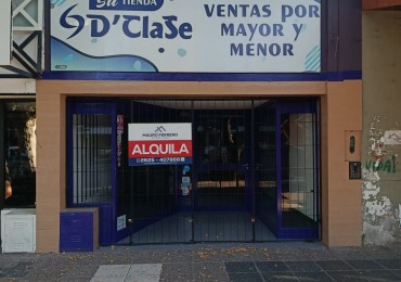 LOCAL COMERCIAL - AVENIDA ALVEAR OESTE 